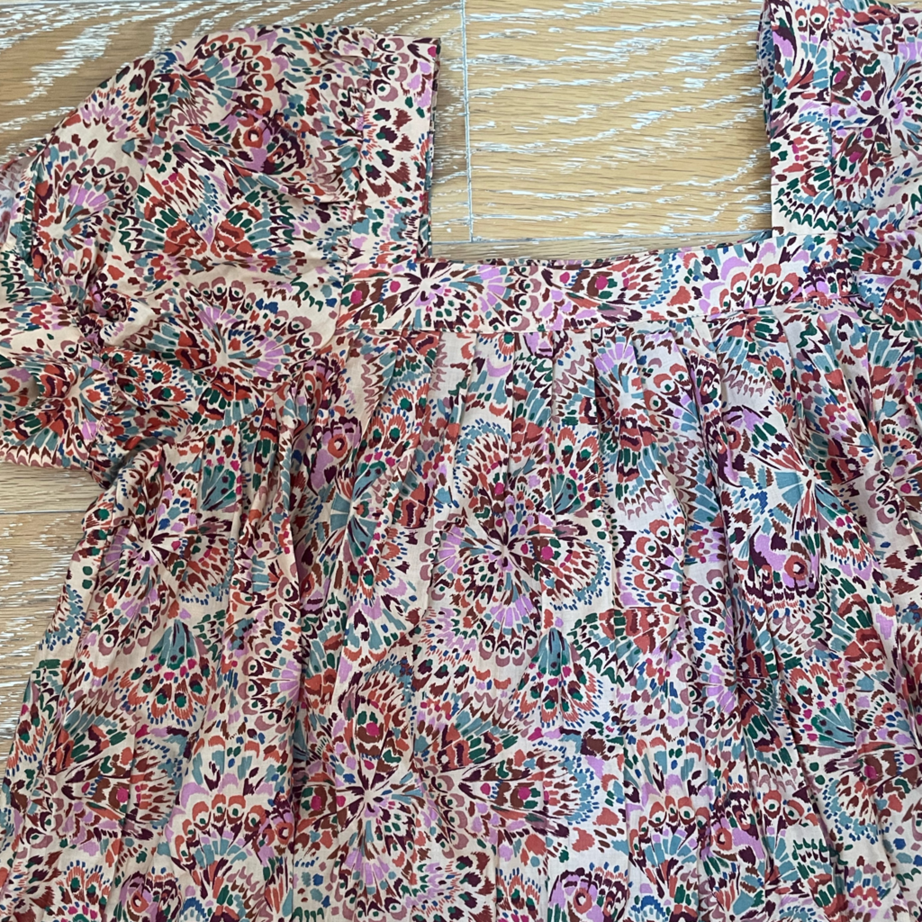 Patterned Pleated Blouse